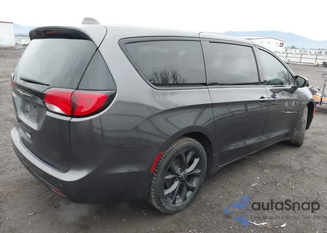 2020 Chrysler Pacifica Touring z USA, uszkodzony, nr VIN 2C4RC1FG2LR145673